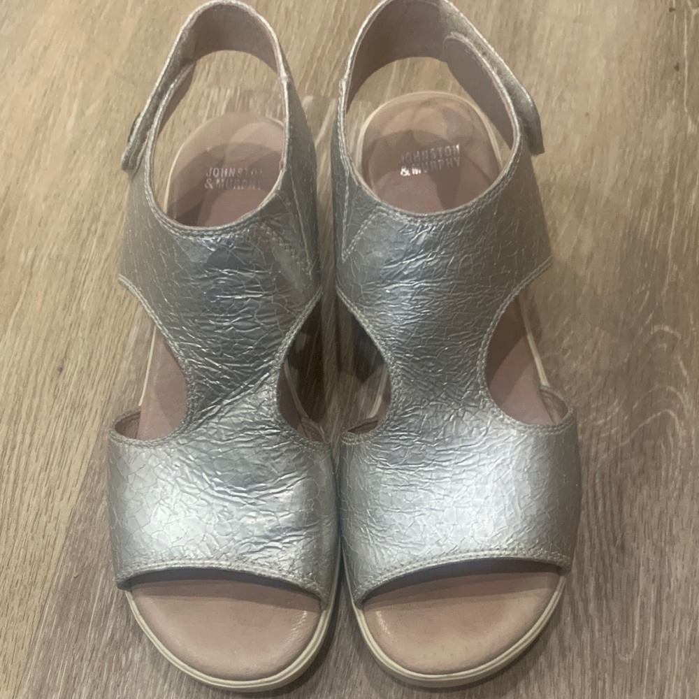 Johnston & Murphy Metallic Silver Women's Sandals